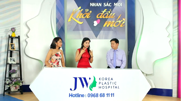 Mọi người đều cho rằng đôi mắt ảnh hưởng đến phần lớn vẻ đẹp trên gương mặt Xuân Thu